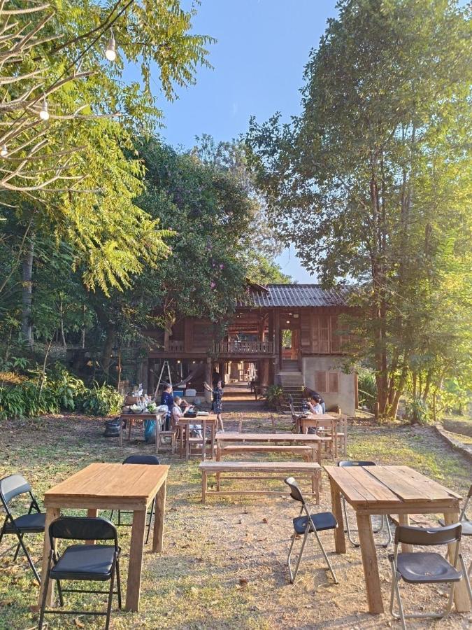 Ostello 467 Chiang Dao Esterno foto